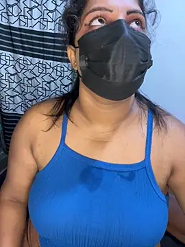 NOORA-GIRL online show from 11/26/25, 01:39