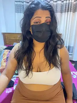 NOORA-GIRL online show from 02/02/26, 12:53