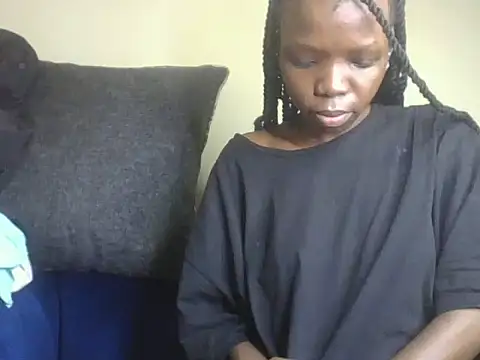 Snapshot of Baddie_Floxxy chatting on 06/16/26, 11:35 Baddie Floxxy online show from 06/16/26, 11:35
