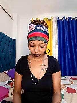 Snapshot of Licia_harvin chatting on 11/14/25, 05:17 Licia harvin online show from 11/14/25, 05:17