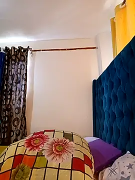 Snapshot of Licia_harvin chatting on 12/05/25, 08:23 Licia harvin online show from 12/05/25, 08:23