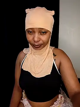 Licia harvin online show from 05/09/26, 04:28