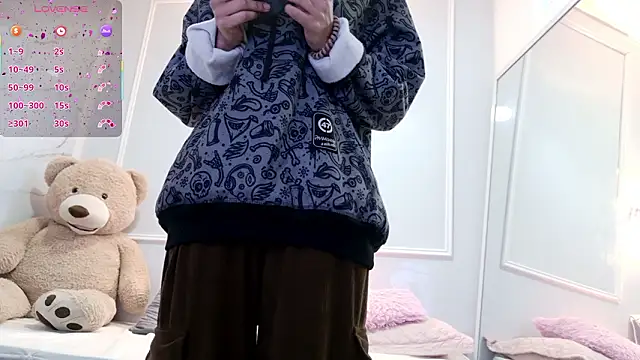 zorravioletta1 online show from 03/10/26, 11:37