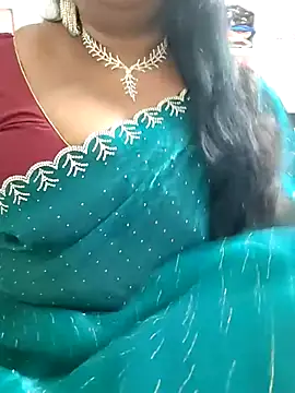 Swapna 143 online show from 02/15/26, 04:58