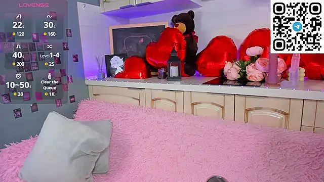 Snapshot of Kruela_Eva chatting on 02/11/25, 11:44 Kruela Eva online show from 02/11/25, 11:44