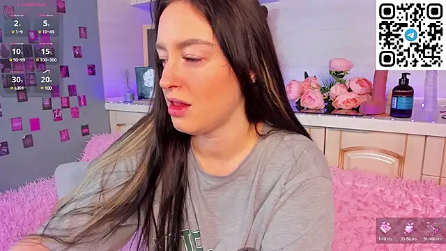 Snapshot of Kruela_Eva chatting on 03/06/25, 11:42 Kruela Eva online show from 03/06/25, 11:42