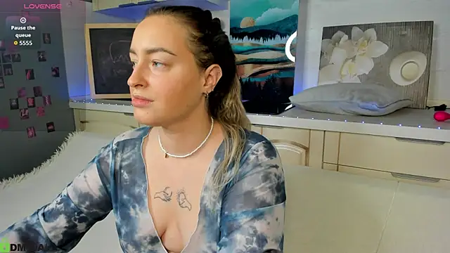 Kruela Eva online show from 11/12/25, 12:33