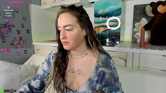 Kruela Eva online show from 11/27/25, 10:45