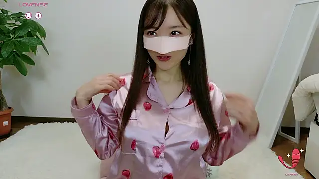 momochan88 online show from 02/20/26, 12:05