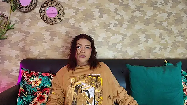 Snapshot of cherry_chel chatting on 12/28/24, 08:15 cherry chel online show from 12/28/24, 08:15