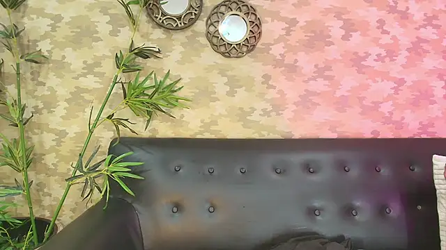 Snapshot of cherry_chel chatting on 09/27/25, 08:36 cherry chel online show from 09/27/25, 08:36