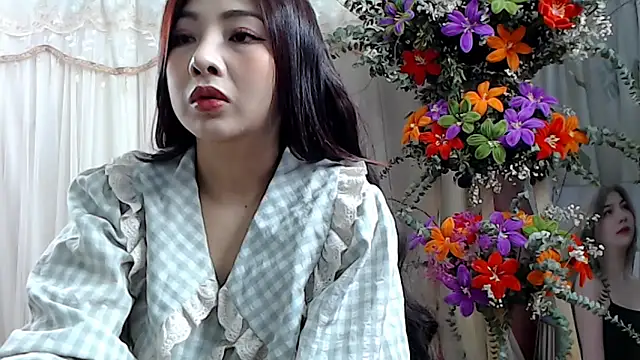 Snapshot of MiMi_0293 chatting on 01/09/25, 04:08 MiMi 0293 online show from 01/09/25, 04:08