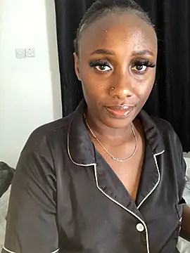 Lola kims online show from 02/05/25, 01:54