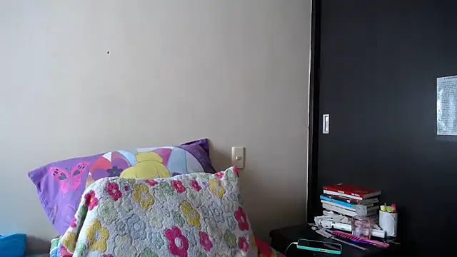 KAROLCANDY online show from 04/11/26, 12:42