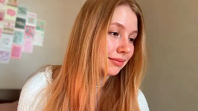 HoneyAudrey online show from 04/11/26, 02:38