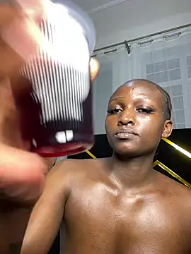 Snapshot of Curvixx chatting on 02/02/26, 08:07 Curvixx online show from 02/02/26, 08:07