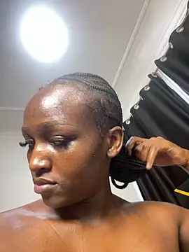 Snapshot of Curvixx chatting on 02/10/26, 11:03 Curvixx online show from 02/10/26, 11:03