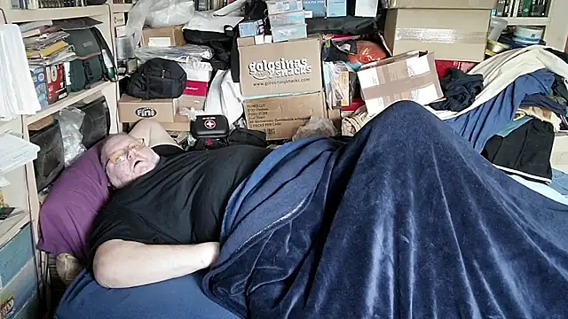 hadeszeuss2 online show from 03/04/26, 03:07