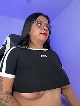 Devilsweet17 online show from 02/03/26, 10:04