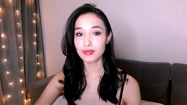 Snapshot of Li_noen chatting on 03/03/25, 11:03 Li noen online show from 03/03/25, 11:03