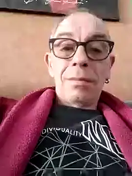 heitzer1072 online show from 09/29/25, 08:19