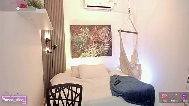 emma alice  online show from 01/12/26, 10:42