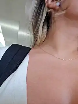 Karen San Miguel online show from 01/21/25, 07:06