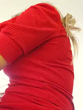 Karen San Miguel online show from 09/19/25, 07:03