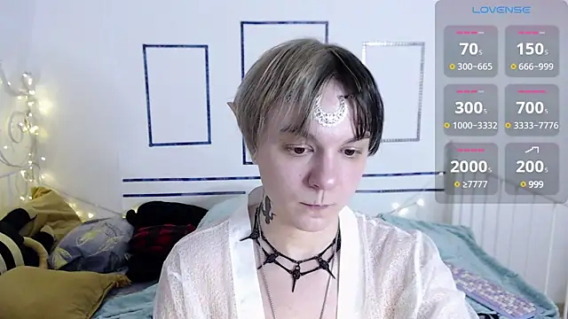 Snapshot of Yakhont chatting on 12/24/24, 12:22 Yakhont online show from 12/24/24, 12:22