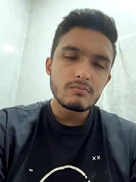 Snapshot of mosmar_20 chatting on 10/31/25, 08:21 mosmar 20 online show from 10/31/25, 08:21