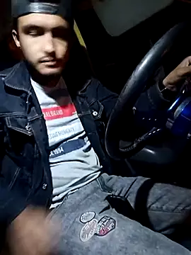 Snapshot of mosmar_20 chatting on 11/10/25, 10:14 mosmar 20 online show from 11/10/25, 10:14