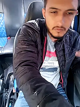 Snapshot of mosmar_20 chatting on 12/16/25, 08:25 mosmar 20 online show from 12/16/25, 08:25