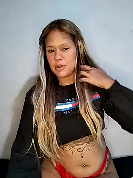 perolaar online show from 02/18/25, 12:04