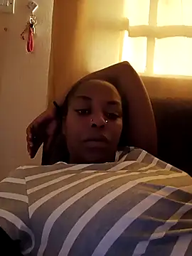 pretty-eyes23 online show from 02/11/25, 03:40