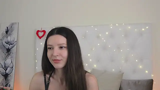 Snapshot of --Daniella- chatting on 02/23/26, 10:23 --Daniella- online show from 02/23/26, 10:23