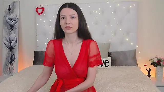 Snapshot of --Daniella- chatting on 05/04/26, 04:30 --Daniella- online show from 05/04/26, 04:30