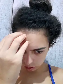 Snapshot of morenamaravilhosa chatting on 12/08/24, 03:45 morenamaravilhosa online show from 12/08/24, 03:45