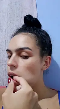 Snapshot of morenamaravilhosa chatting on 01/05/25, 12:09 morenamaravilhosa online show from 01/05/25, 12:09