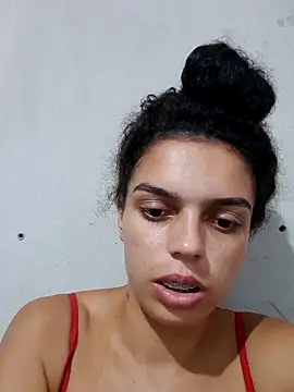 Snapshot of morenamaravilhosa chatting on 02/11/25, 12:28 morenamaravilhosa online show from 02/11/25, 12:28