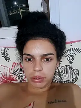 Snapshot of morenamaravilhosa chatting on 02/17/25, 01:58 morenamaravilhosa online show from 02/17/25, 01:58