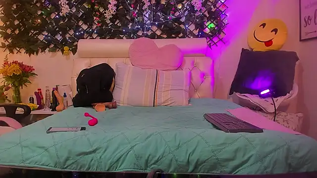 any mour online show from 02/05/25, 03:31