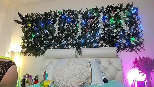 any mour online show from 02/08/25, 05:18