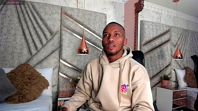 Snapshot of JamesParck chatting on 01/23/25, 11:58 JamesParck online show from 01/23/25, 11:58