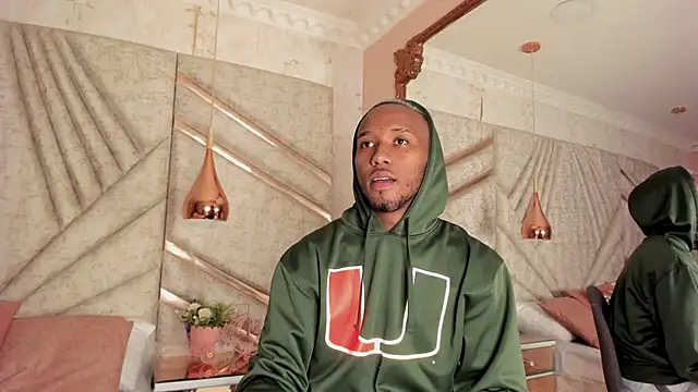 Snapshot of JamesParck chatting on 03/02/25, 02:21 JamesParck online show from 03/02/25, 02:21