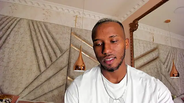 Snapshot of JamesParck chatting on 03/05/25, 03:51 JamesParck online show from 03/05/25, 03:51