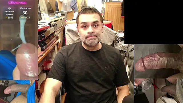 Snapshot of ClampMaster chatting on 01/26/25, 02:03 ClampMaster online show from 01/26/25, 02:03