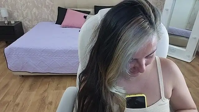 brandy sweet  online show from 01/13/26, 05:24