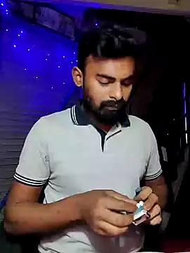 Snapshot of rayhan085 chatting on 01/08/25, 02:46 rayhan085 online show from 01/08/25, 02:46