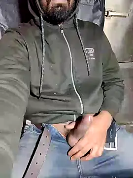 Snapshot of rayhan085 chatting on 01/09/25, 05:33 rayhan085 online show from 01/09/25, 05:33