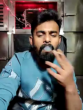 Snapshot of rayhan085 chatting on 01/10/25, 03:58 rayhan085 online show from 01/10/25, 03:58